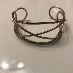 Simple metal bracelet